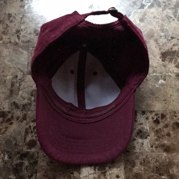 Baseball Cap Burgundy Corduroy - Picture 2 of 3